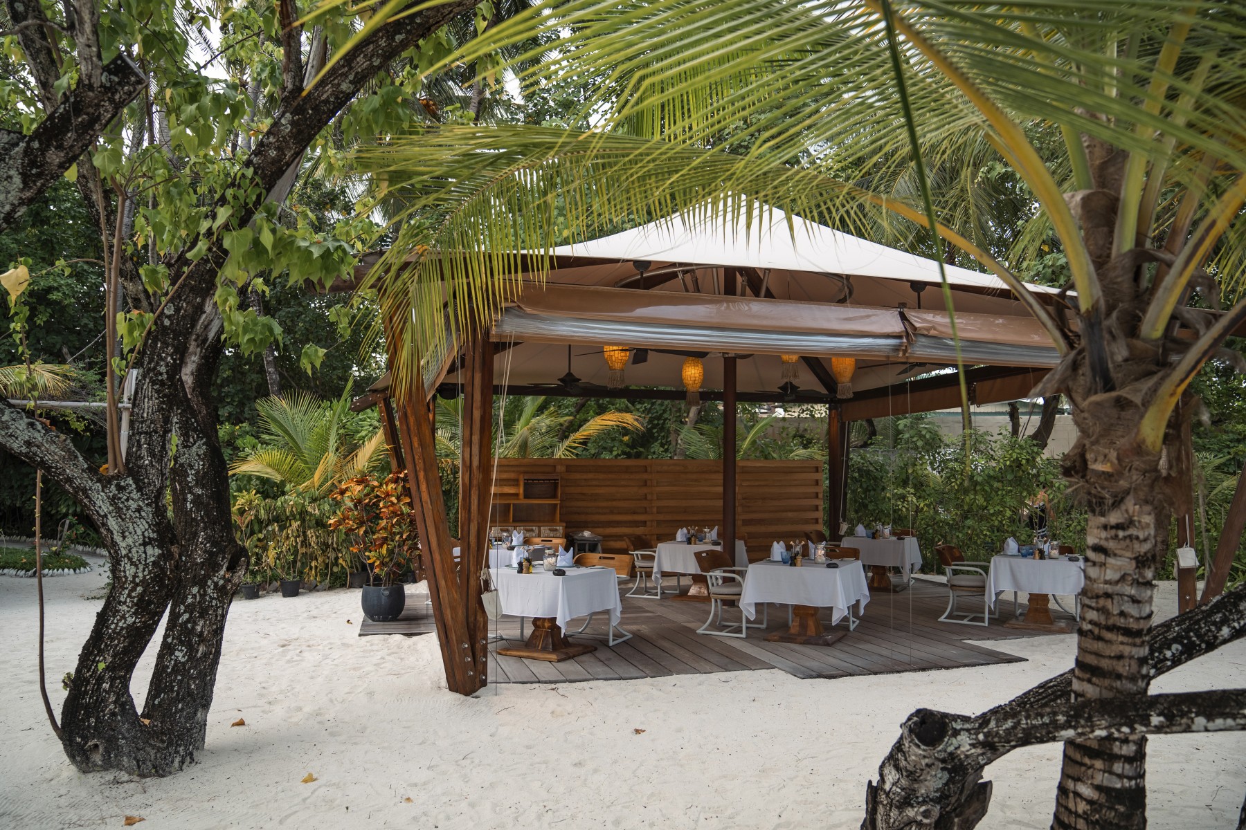 Constance Moofushi Maldives